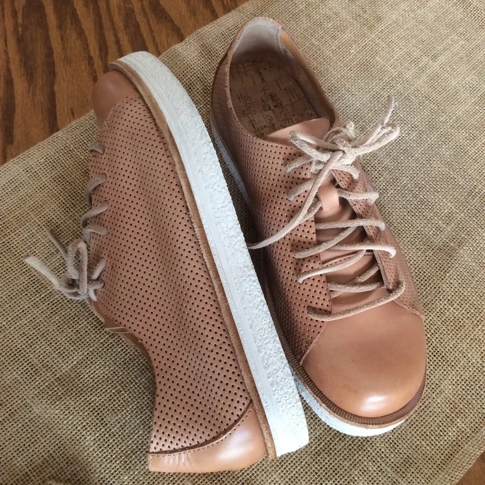 Kork-Ease nwt kork